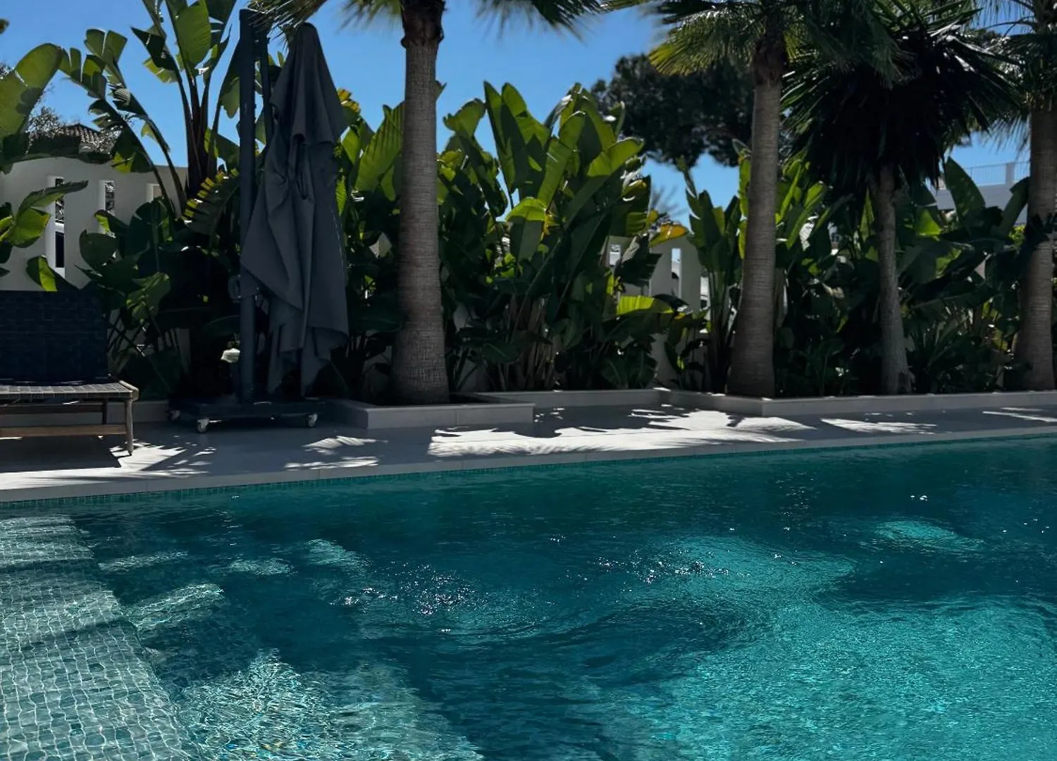 Family Holiday Bliss In Marbella- Brand-New 4 Bedroom Villa With Garden, Private Pool & Jacuzzi, Marbesa 500 M To The Beautiful Cabopino Beach location