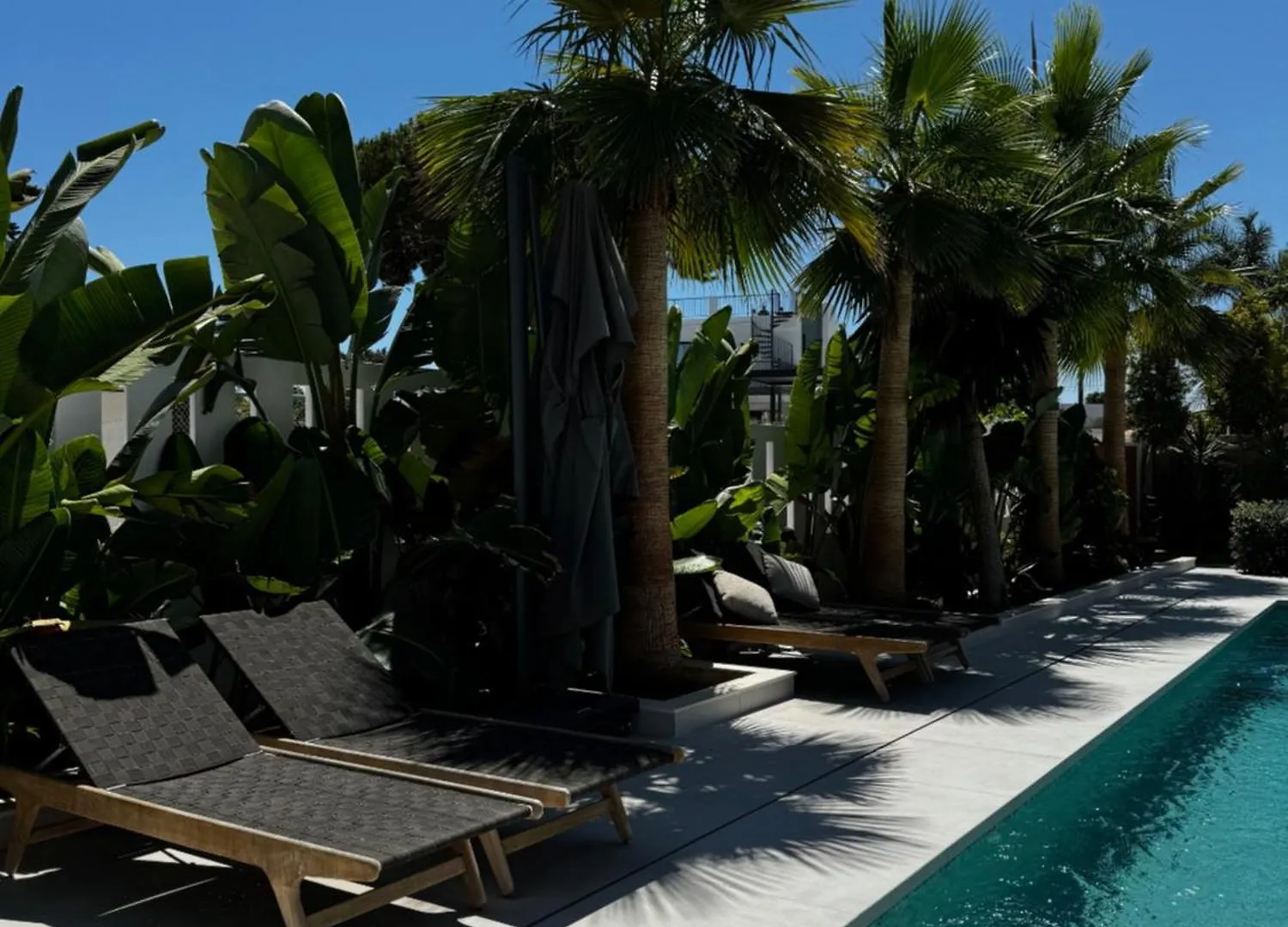 Family Holiday Bliss In Marbella- Brand-New 4 Bedroom Villa With Garden, Private Pool & Jacuzzi, Marbesa 500 M To The Beautiful Cabopino Beach