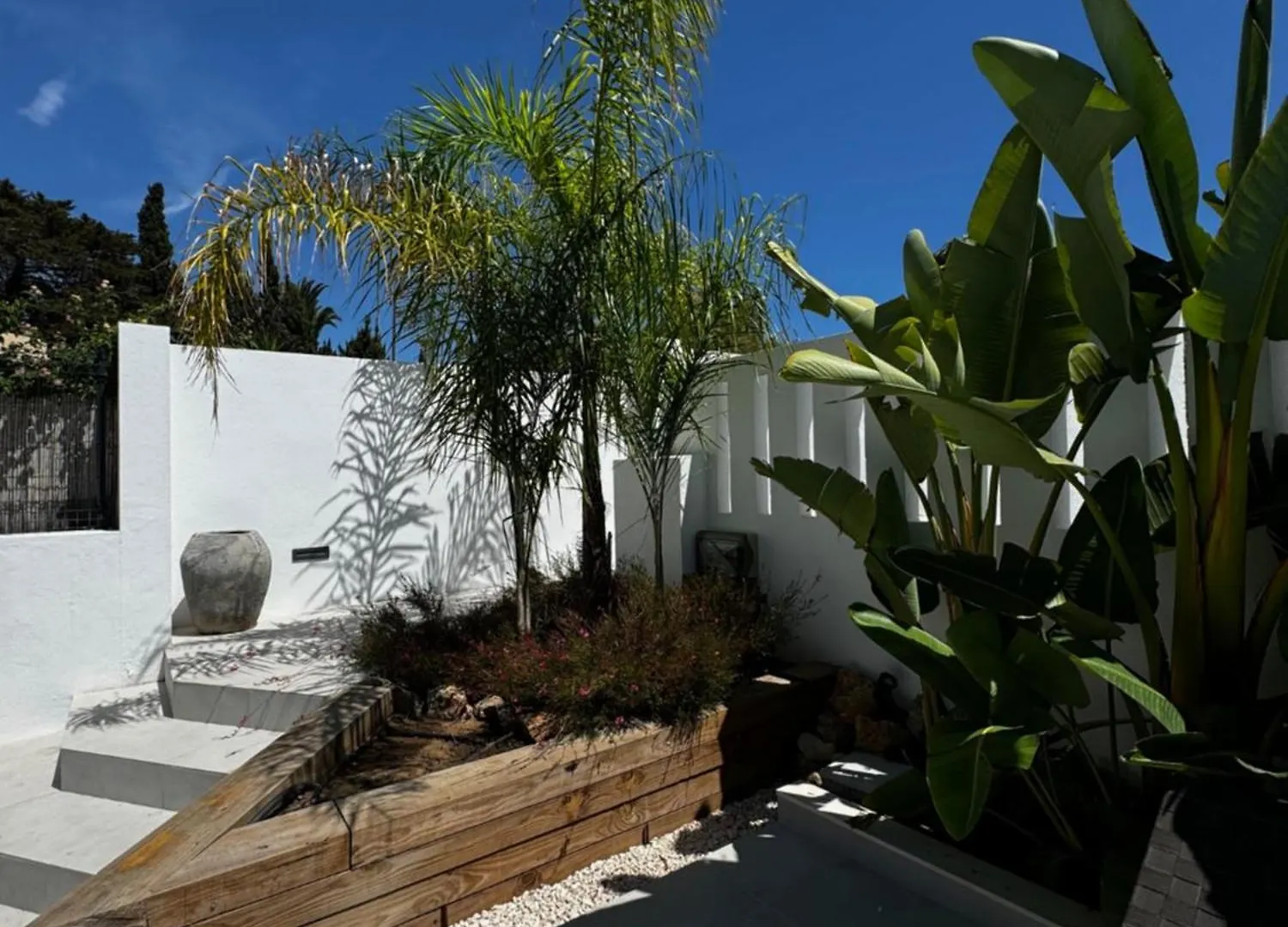 Family Holiday Bliss In Marbella- Brand-New 4 Bedroom Villa With Garden, Private Pool & Jacuzzi, Marbesa 500 M To The Beautiful Cabopino Beach Spain